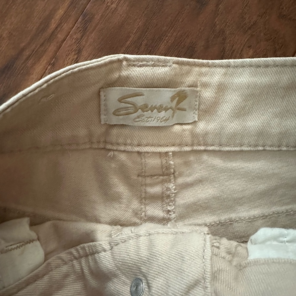 Seven7 Khaki Jean Shorts - Picture 6 of 11